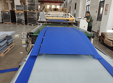 The application of PP honeycomb panels in the luggage industry