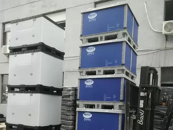 storage boxes logistic