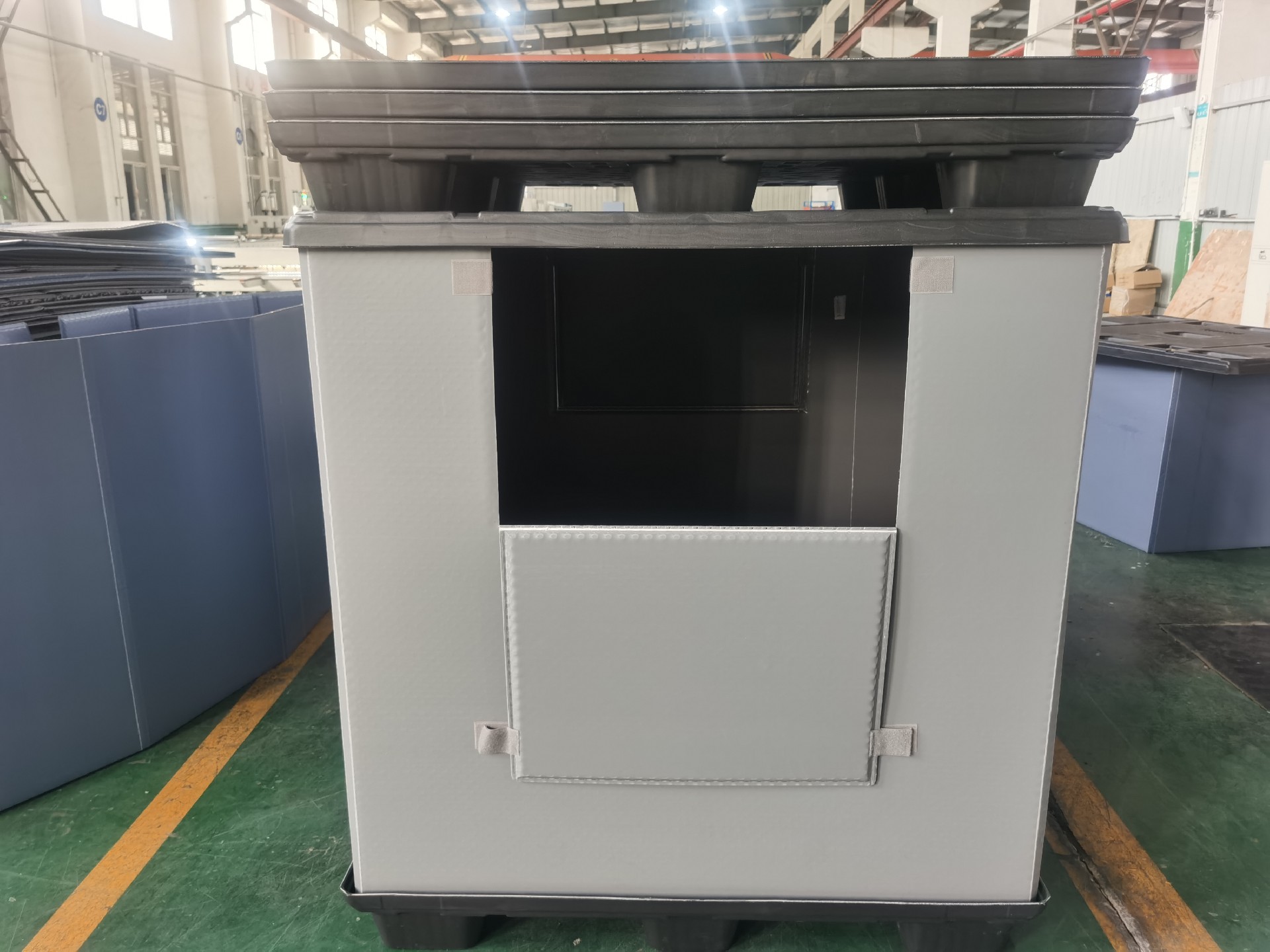 plastic jewelry storage box