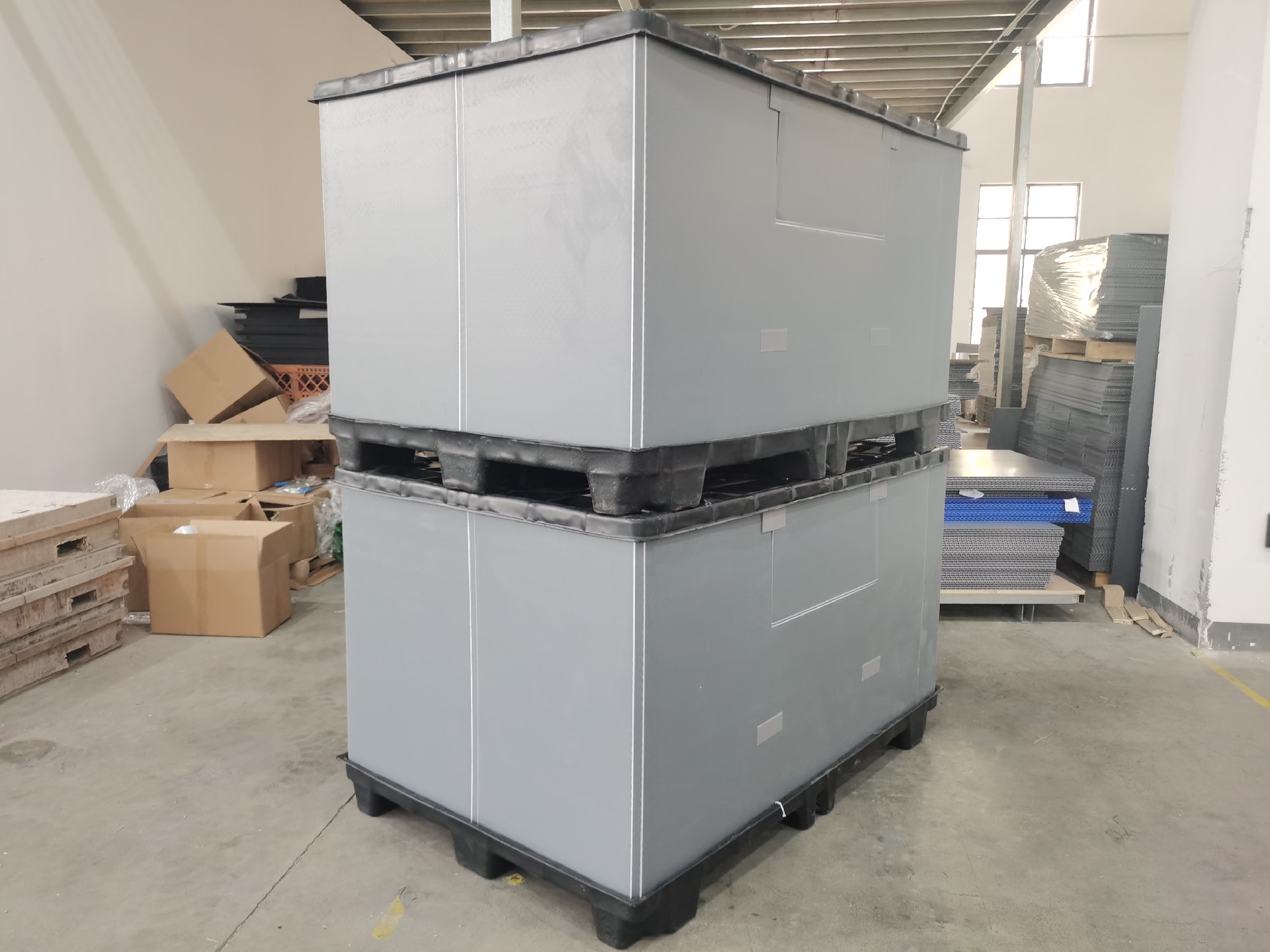 folding logistics box