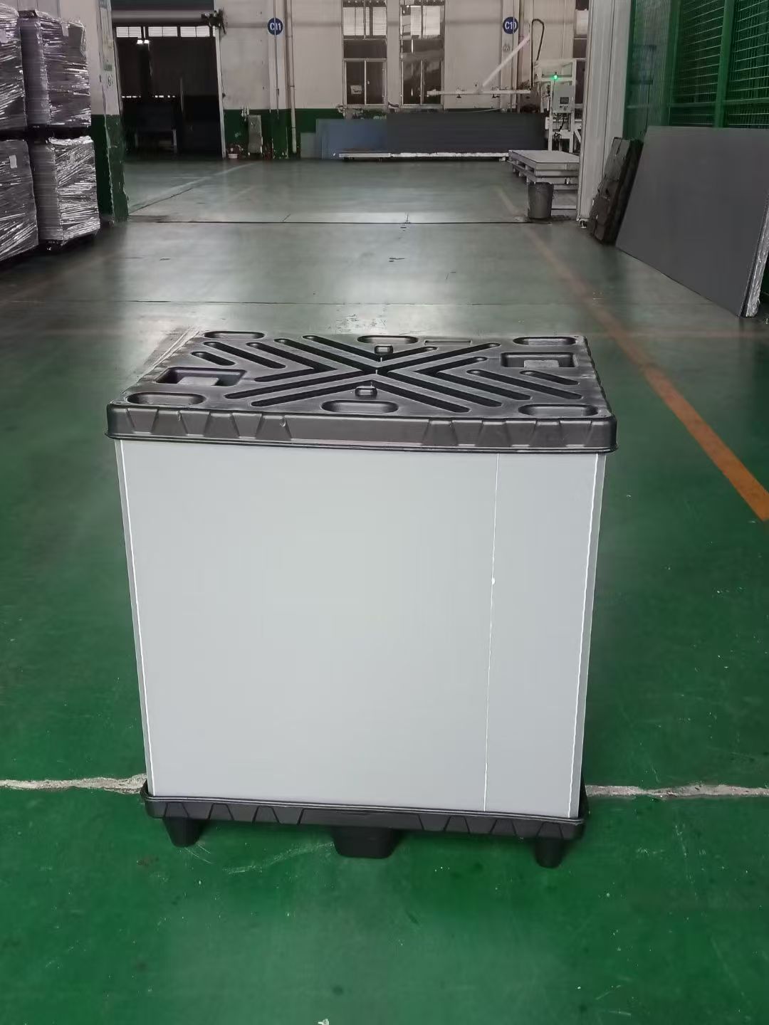 folding logistics box