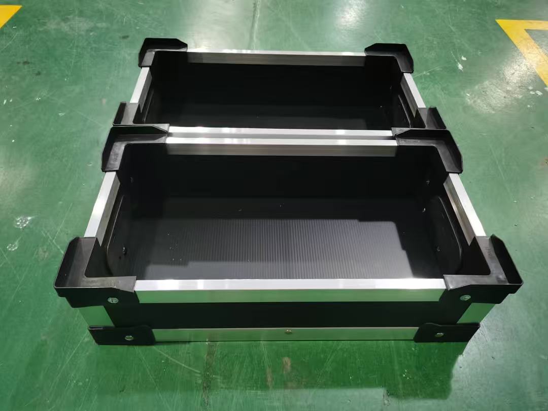 PP Hollow Board Box  Built to Stack, Made to Repair